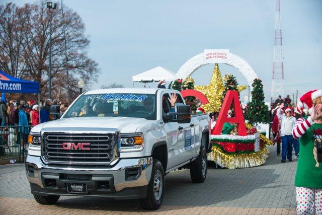 Dominion Christmas Parade 2016